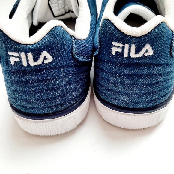 Girls Fila Shoes - Picture 4 of 7